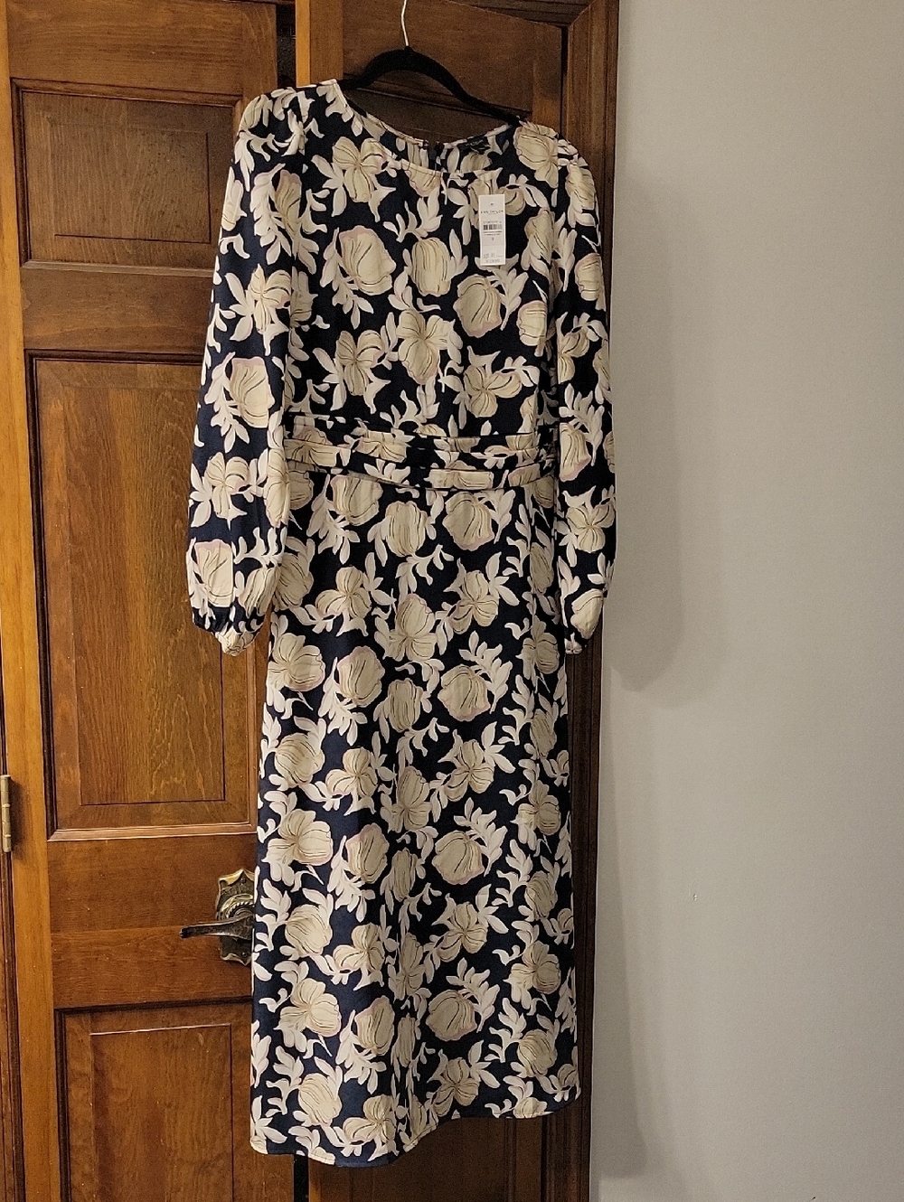 Ann Taylor Factory Women's Navy Floral Midi Dress with Cream Print